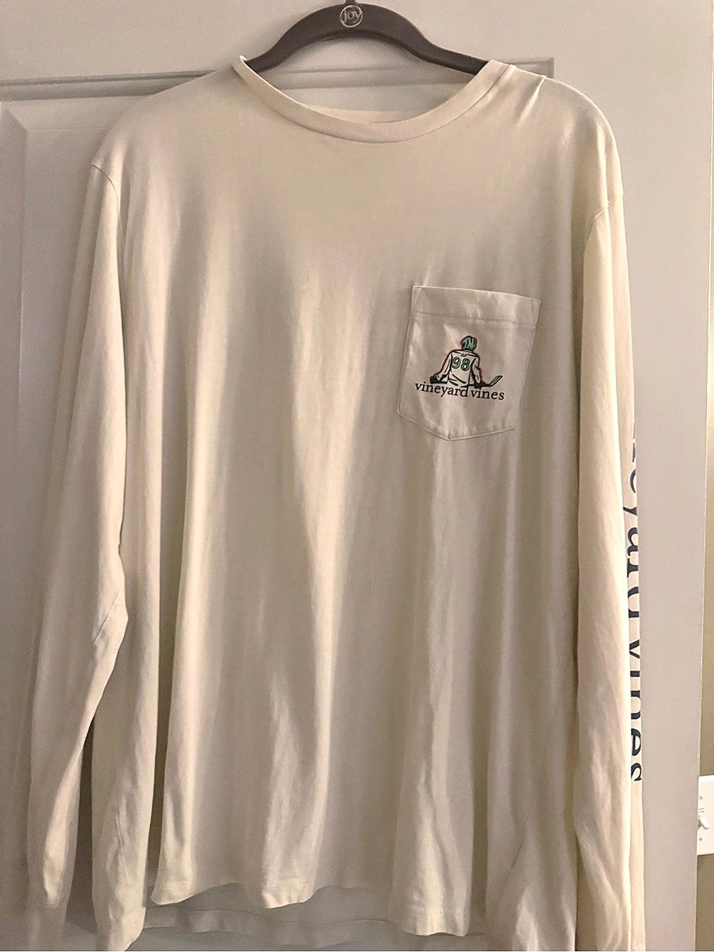 Vineyard Vines Hockey Pond Long-Sleeve Pocket Tee Cream